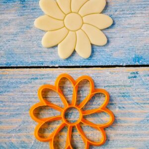 decupator aluat pastă de zahăr fondant floare