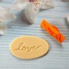 stampila pasta de zahar aluat text love